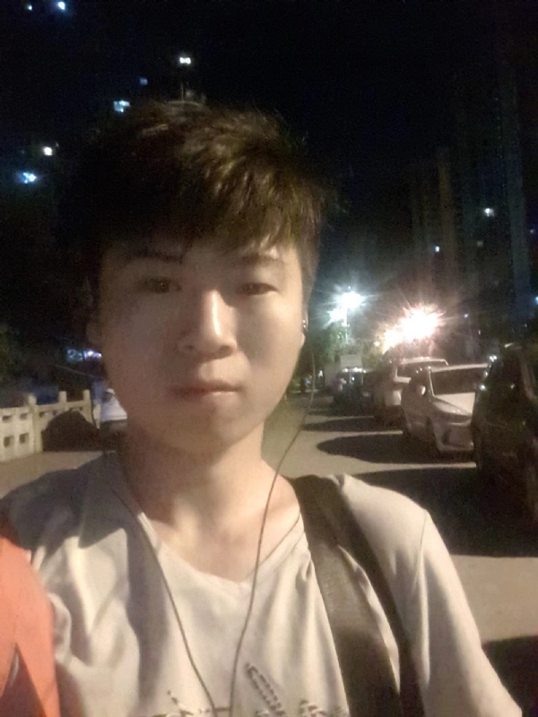 流星的瞬间的第一张照片--光泽婚介网
