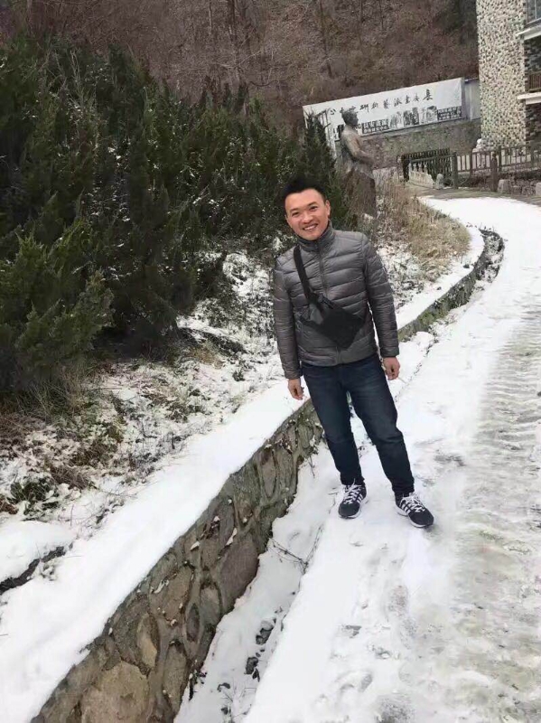 风筝的第一张照片--光泽婚介网