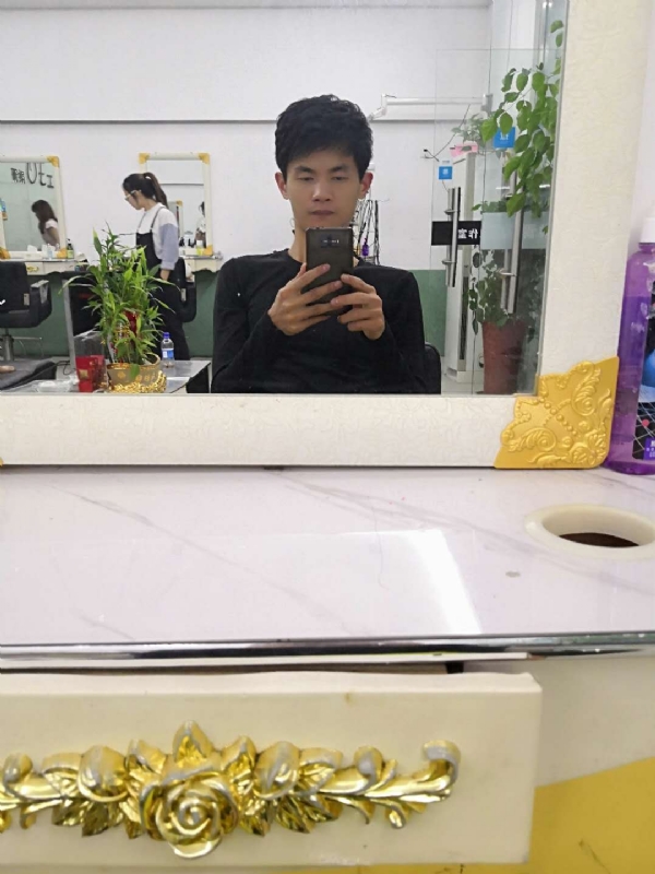小九玖的第一张照片--光泽婚介网