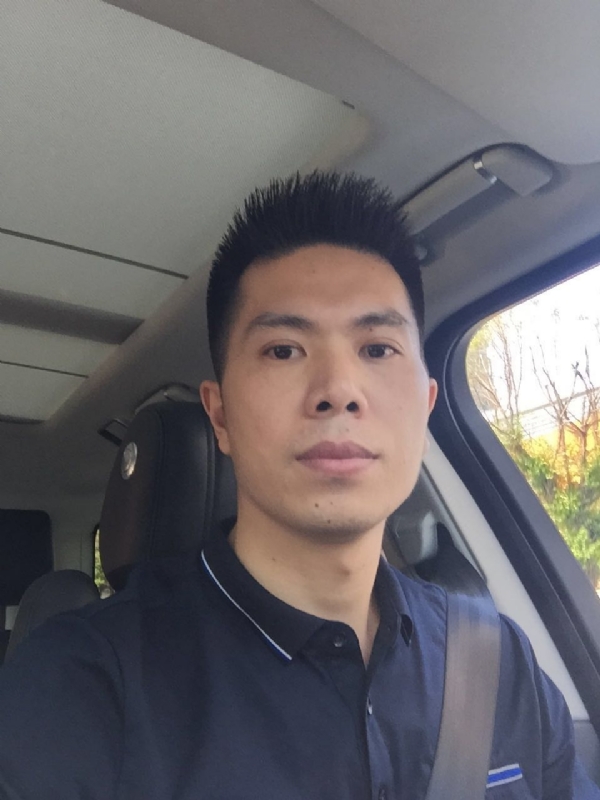 天道酬勤的第一张照片--光泽婚介网