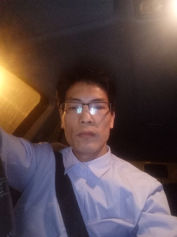 爱也要以诚相待的第三张照片--光泽婚介网