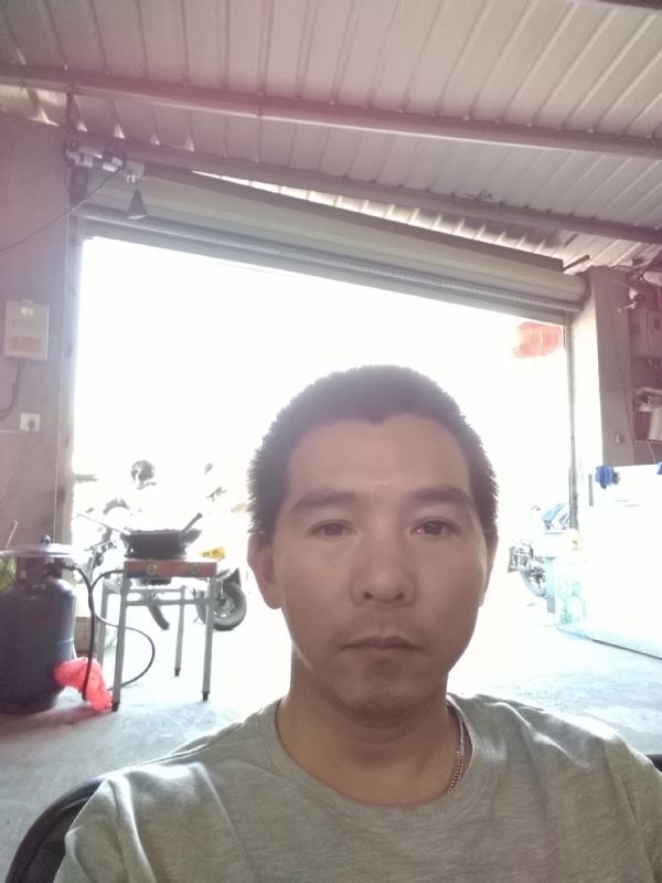 龙骑士的第一张照片--光泽婚介网