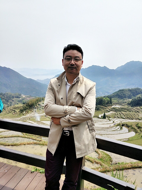 过往的第二张照片--光泽婚介网