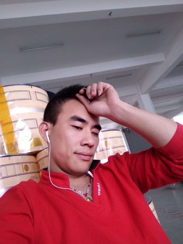 寻唯一的第三张照片--光泽婚介网