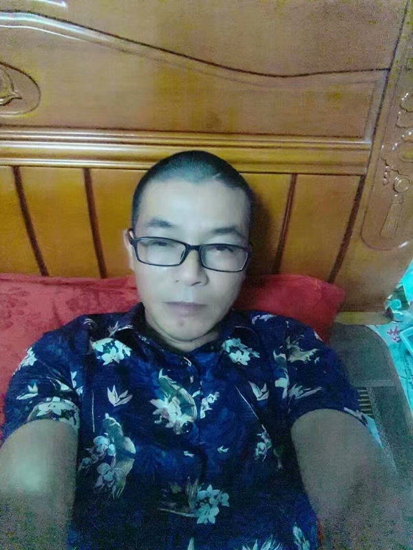坚信就是你的第一张照片--光泽婚介网