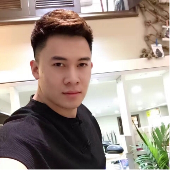 拥有神一样的男人的第一张照片--光泽婚介网