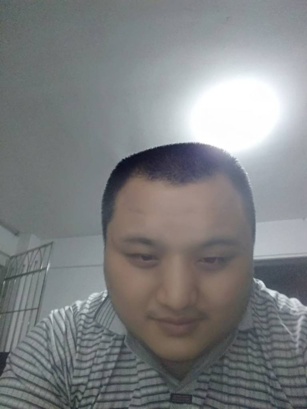 我在机场等艘船的第一张照片--光泽婚介网