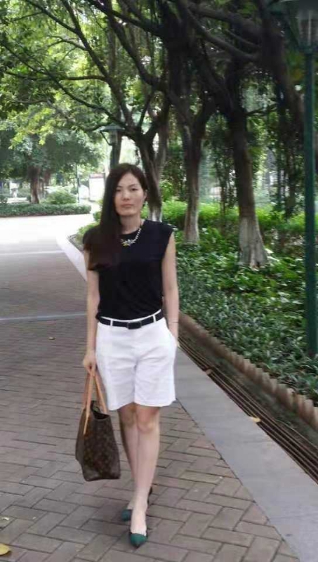 娟娟的第一张照片--光泽婚介网