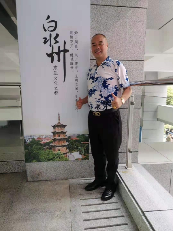 李国伟的第一张照片--光泽婚介网