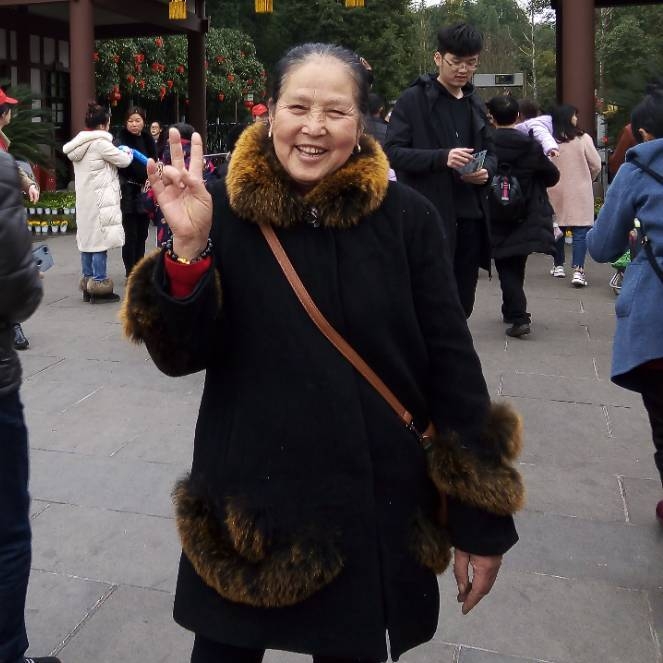 刘刘的第一张照片--光泽婚介网