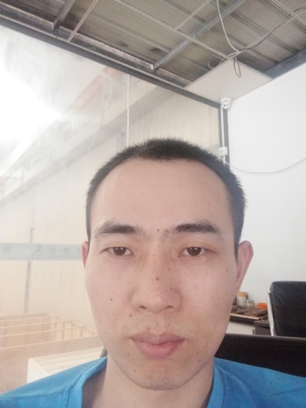 合十的第一张照片--光泽婚介网