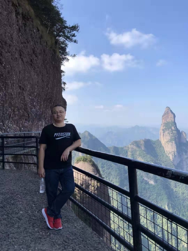 不杵于物的第一张照片--光泽婚介网