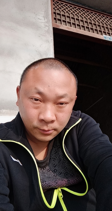 马克的第一张照片--光泽婚介网