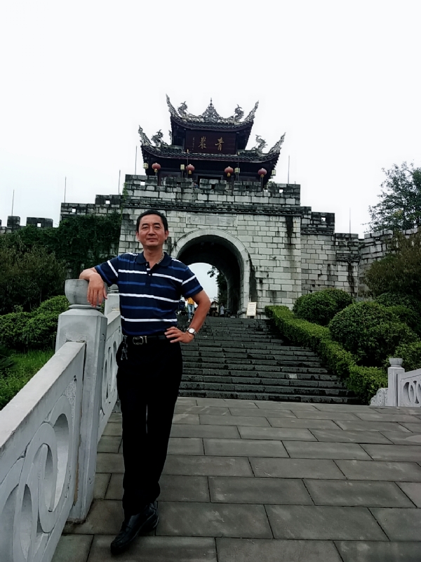 真心的龙的第六张照片--光泽婚介网