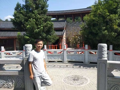 方向的第一张照片--光泽婚介网