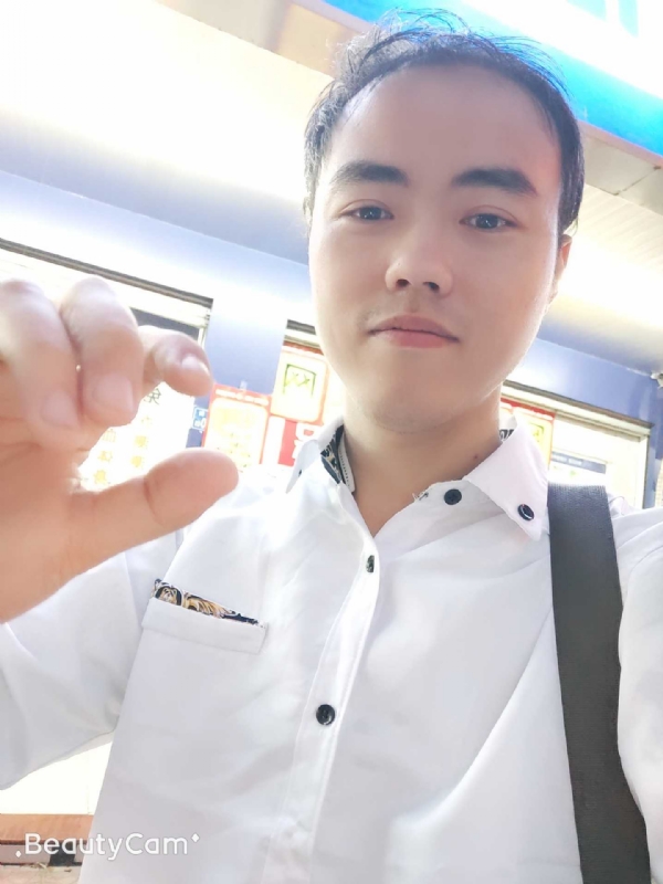 开心就好的第一张照片--光泽婚介网