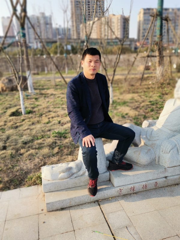大举的第二张照片--光泽婚介网