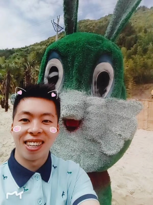 爱就要向前冲的第一张照片--光泽婚介网