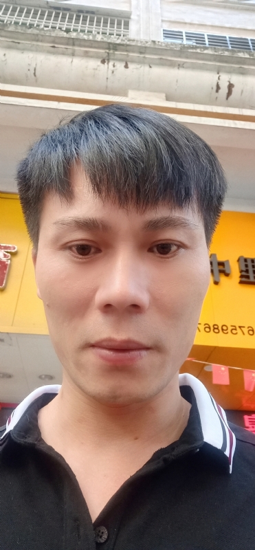 笑看人生的第一张照片--光泽婚介网