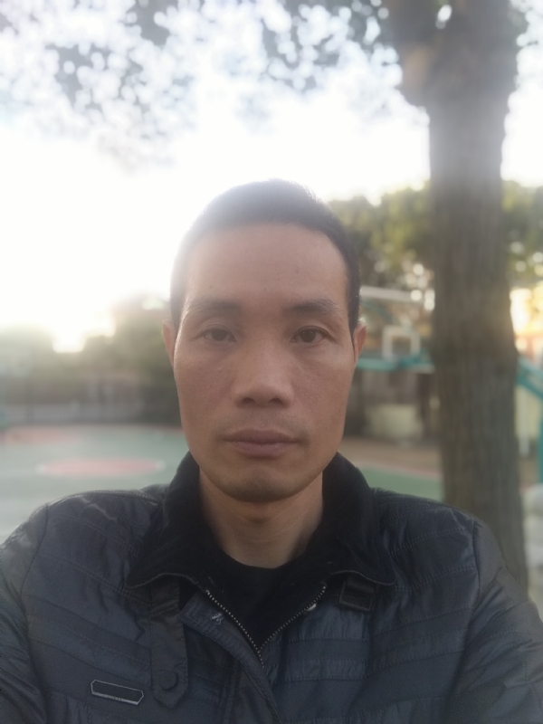 王耀明的第一张照片--光泽婚介网
