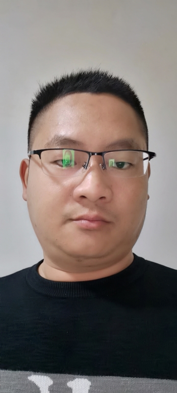 龙逍遥的第一张照片--光泽婚介网