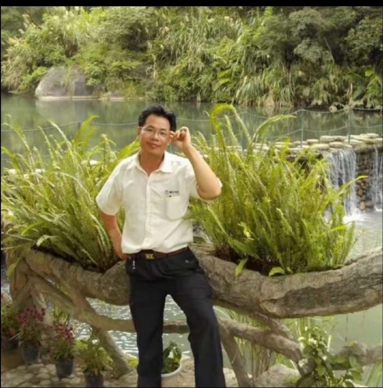 有高度才有格局的第一张照片--光泽婚介网