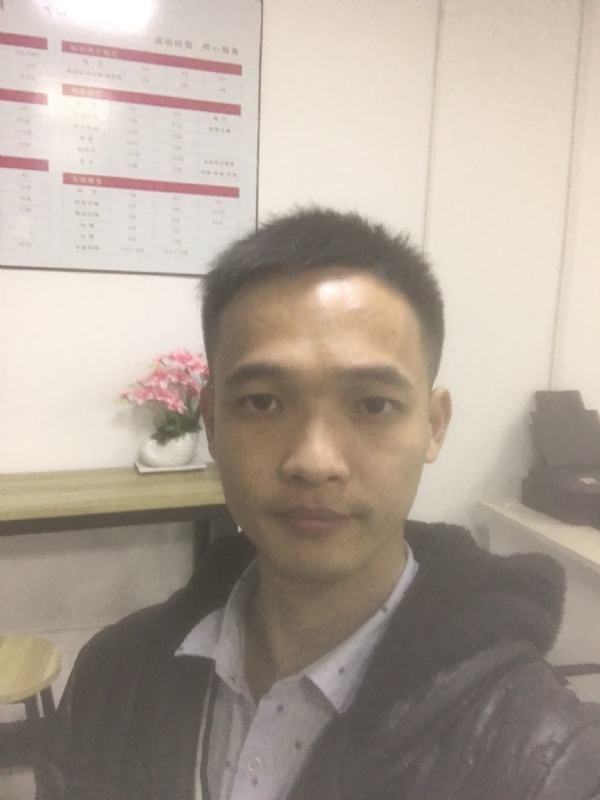 法律人小陈的第一张照片--光泽婚介网