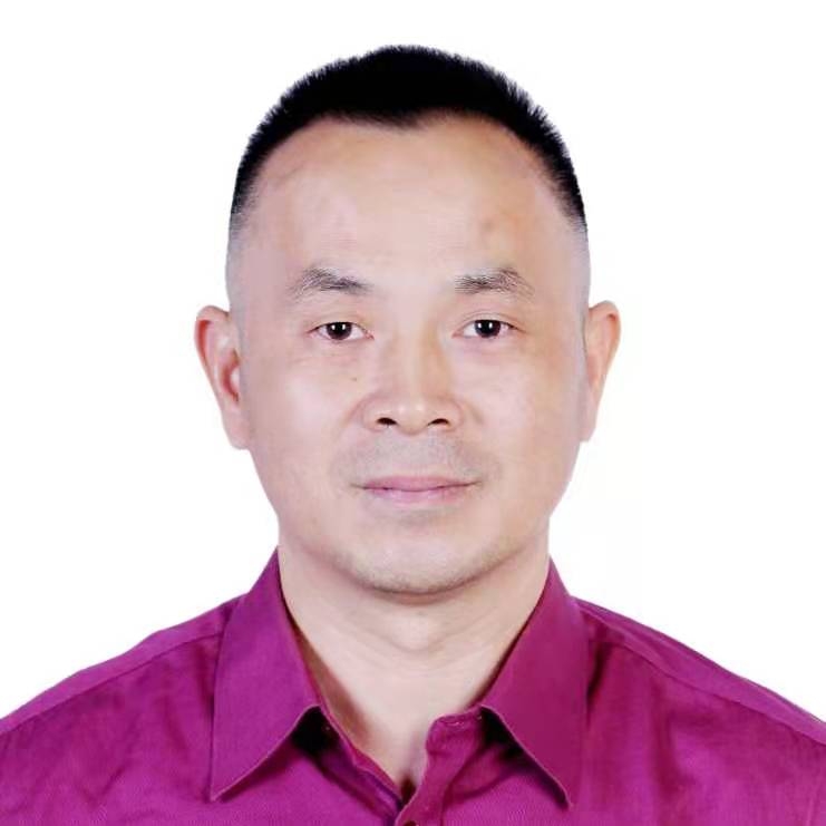 鹏晖的第三张照片--光泽婚介网