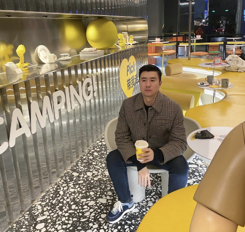 海邊漫步的第一张照片--光泽婚介网