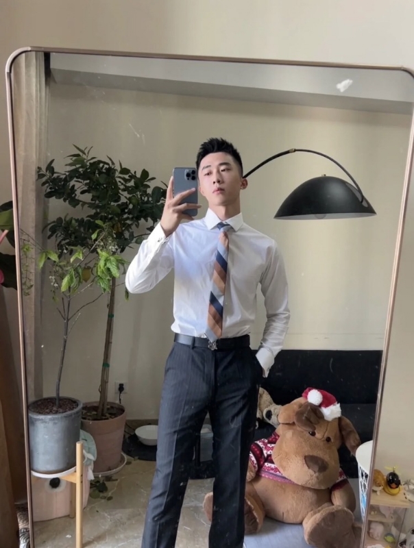 张浩的第一张照片--光泽婚介网