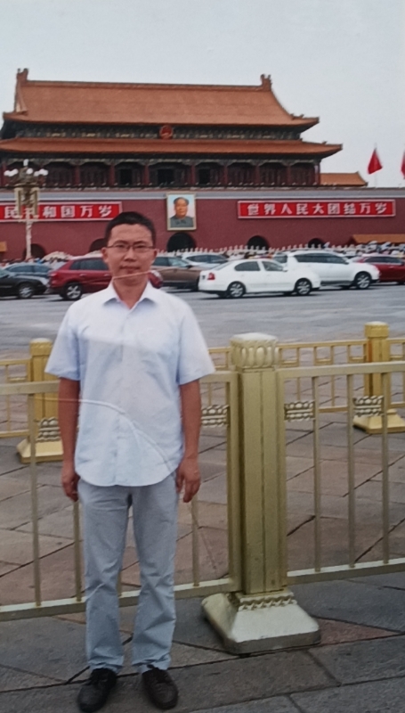 乔治的第一张照片--光泽婚介网