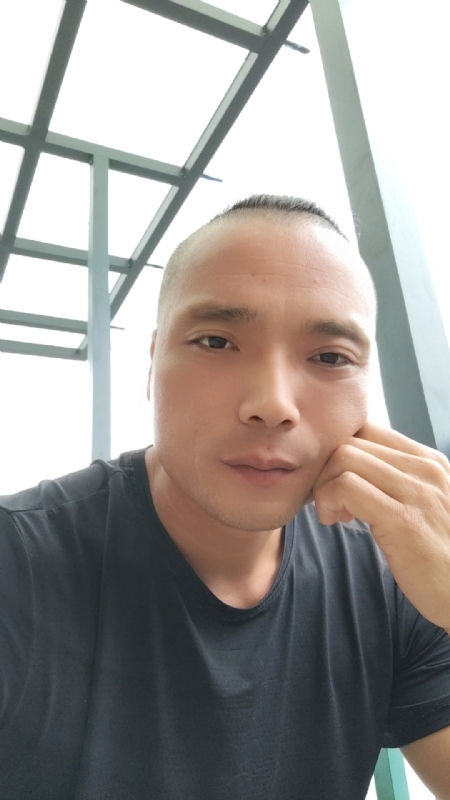伯爵的第三张照片--光泽婚介网