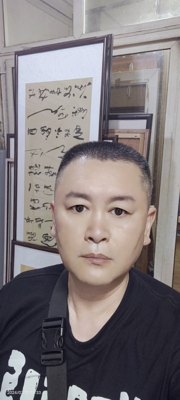 永恒的瞬间的第一张照片--光泽婚介网