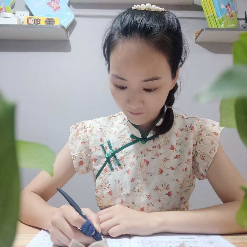 珊珊的第一张照片--光泽婚介网