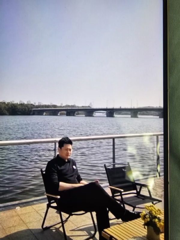 xieyingjun的第一张照片--光泽婚介网