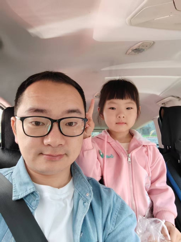 知天晓的第一张照片--光泽婚介网